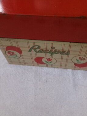 Vtg ohio Art recipe tin plaid Red top apple design cottage core